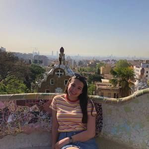 Meet your Posher, Julia